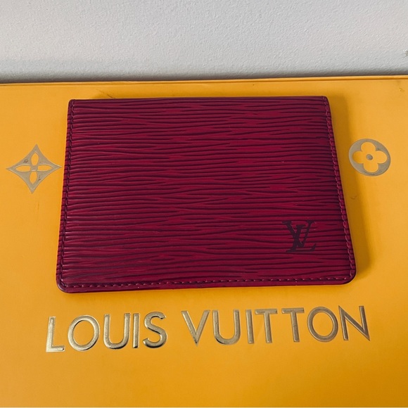 Louis Vuitton Accessories Vintage Louis Vuitton Double Id Holder